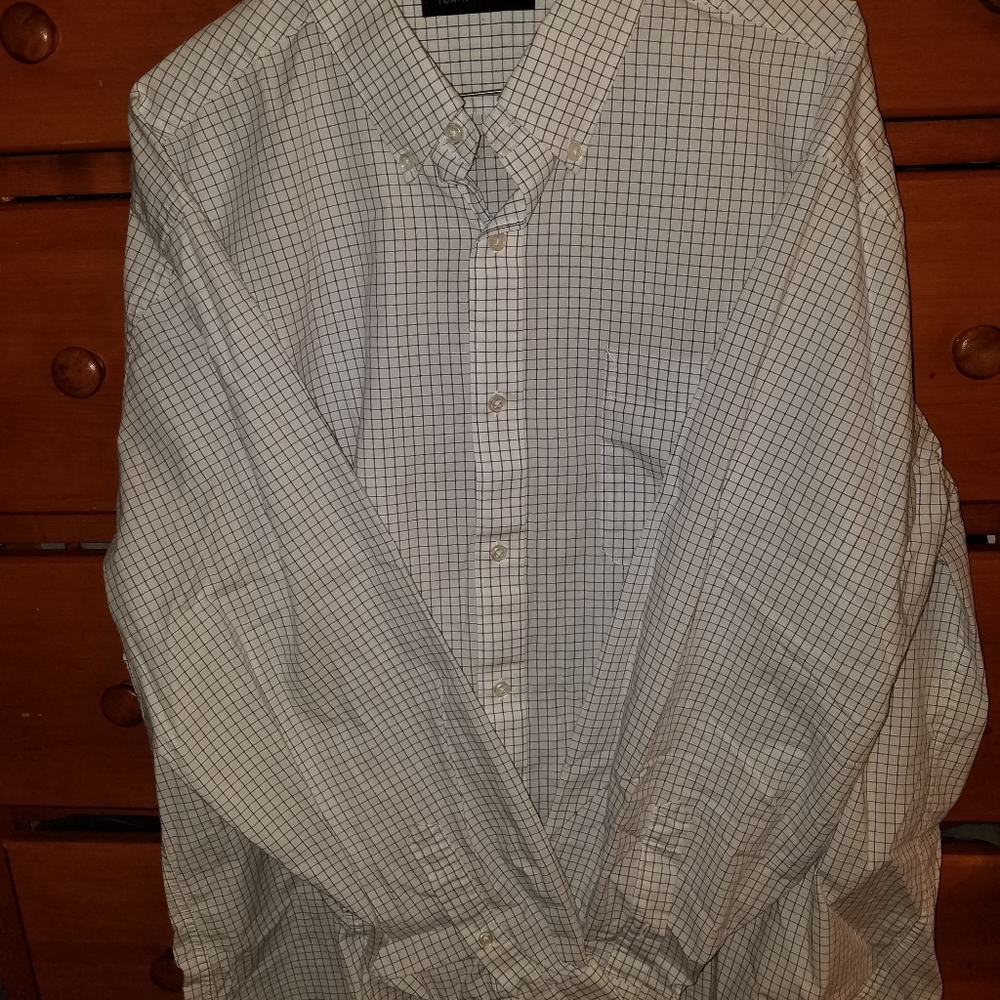 Tommy Hilfiger men's dress shirt